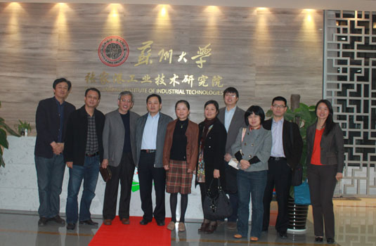 我所与百得医疗器械有限公司对接洽谈会在苏州大学张家港工业技术研究院顺利召开